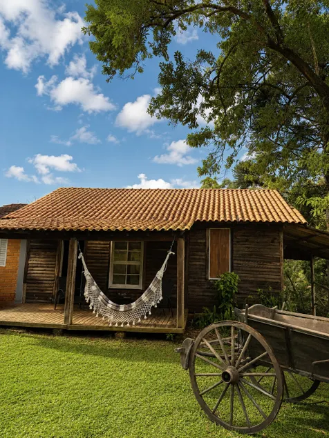 Alameda dos Pinhais - Riverside Retreat - Image 1