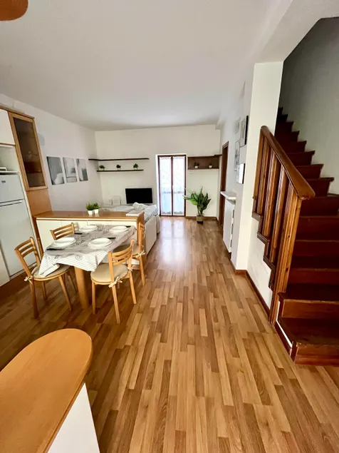 Casa Zia Alberta - Parco, Ospedale San Gerardo, F1 - Image 1