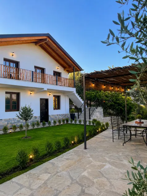 Villa Monte Shpirag - Image 1