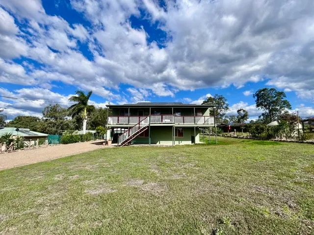 5 Bed, Sensational Scenic Rim Homestead. Wi-Fi. - Image 1
