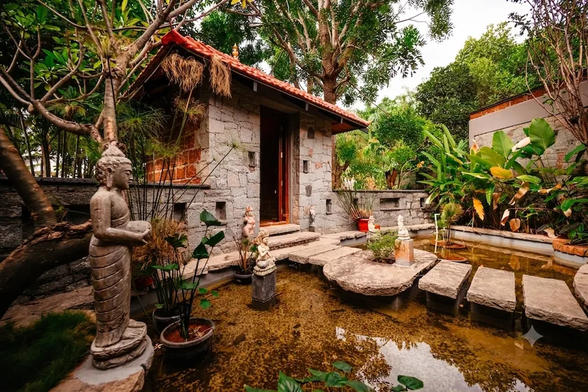 Mandala Estate Pool GardenNr BIEC30min Hebbal - Image 1