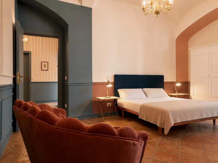 Old Town Elegant Apartment in Anguillara - Image 1