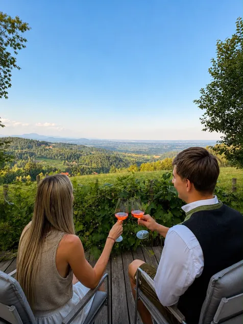 Dog-friendly holiday home with panoramic views - Image 1