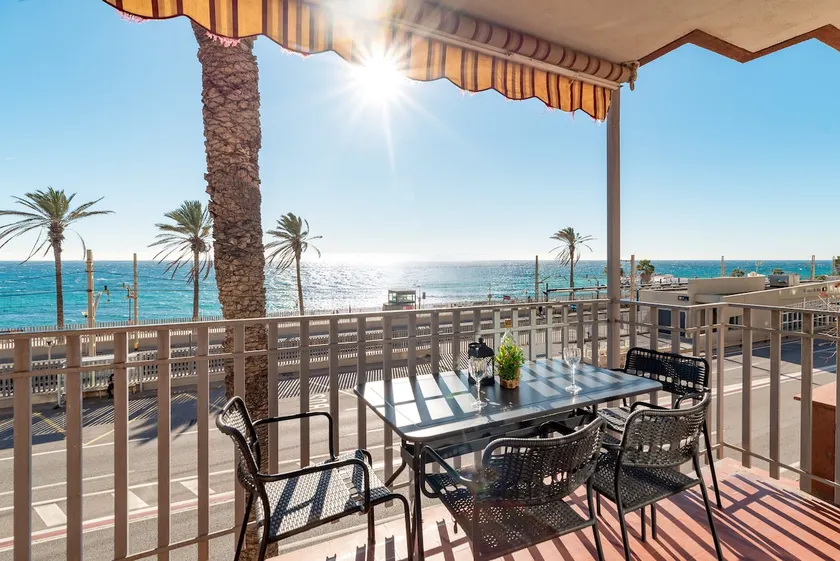 Vistamar Coast Apartment - Image 1