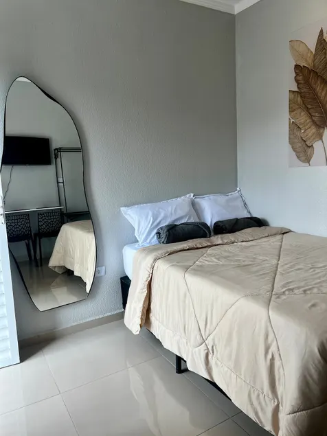 Studio 18 near the International Airport - Image 1