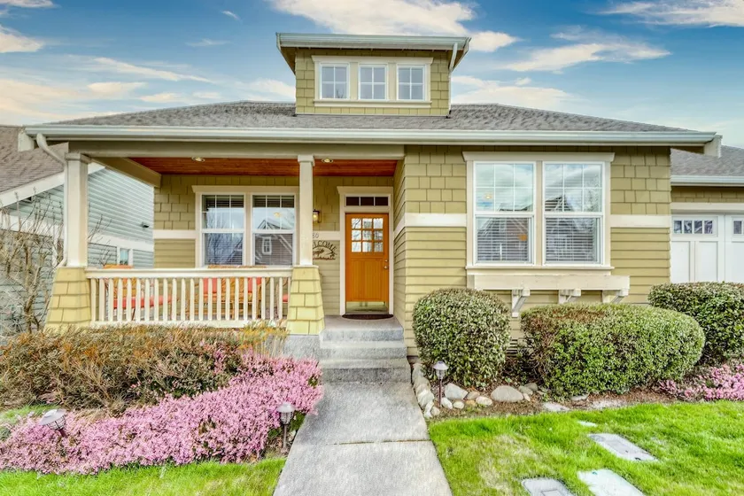 Downtown 2BR | Fireplace | Patio - Image 1
