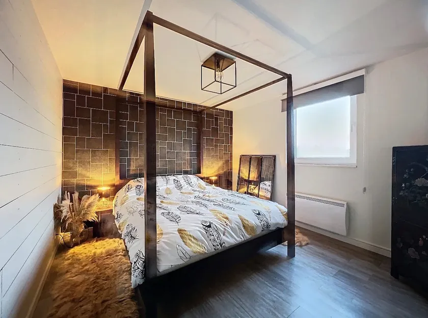 Cozy house • Hot tub • Walibi 15 min - Image 1