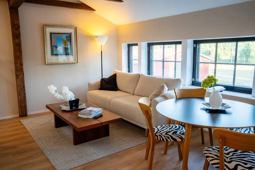 Kelho Manor – Ragnar Suite - Image 1