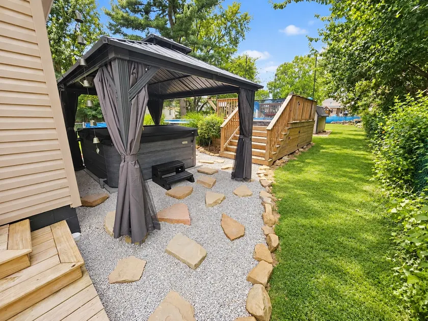 The Oasis of Massillon Pool + Hot Tub Pet Friendly - Image 1