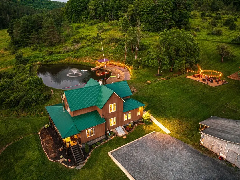 Cabin on Private Pond | Kayak, Fire Pit, Swing Set - Image 1