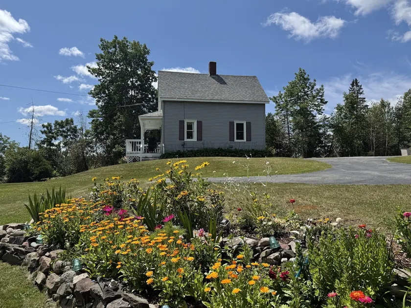 The Knowlton Home - Image 1