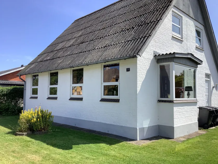 House near the beach and Hirtshals. - Image 1