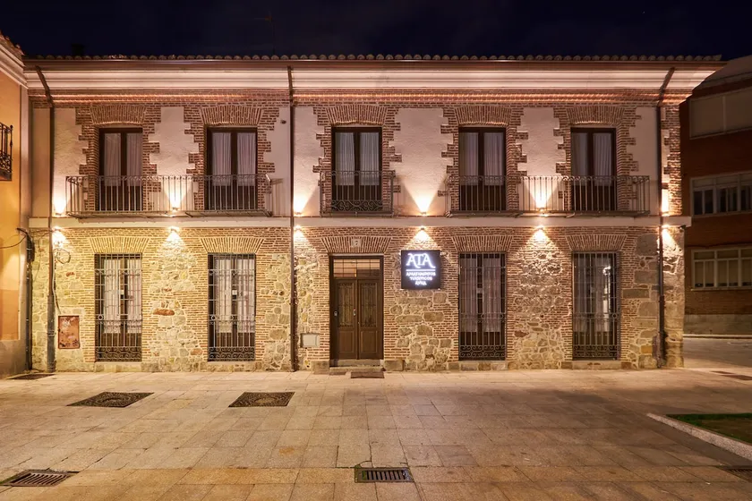 Puerta del Rastro 2/2 - Image 1
