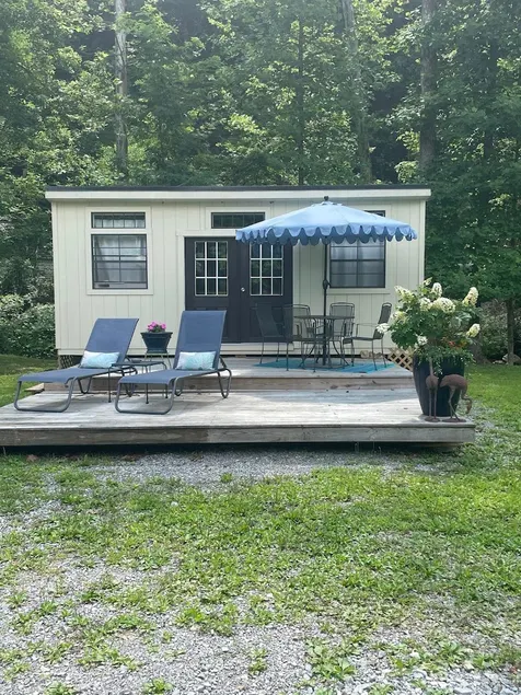 Pond Front Cabin #11 - Image 1