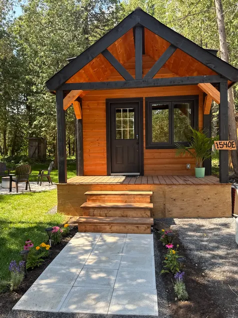 Cozy Forest Retreat at Cedar Shade Campground - Image 1