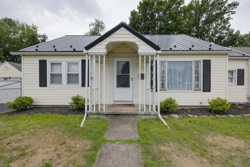 Walk to Parks & Dining: Williamsport Family Home - Image 1