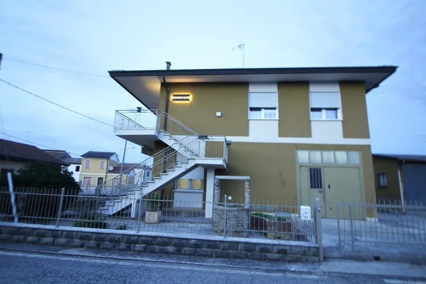 Borgo Luce three-room apartment - Image 1