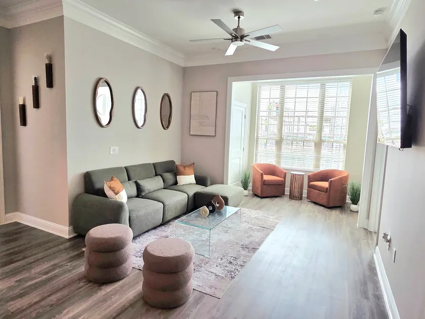 2BR Designer City Suite - Image 1
