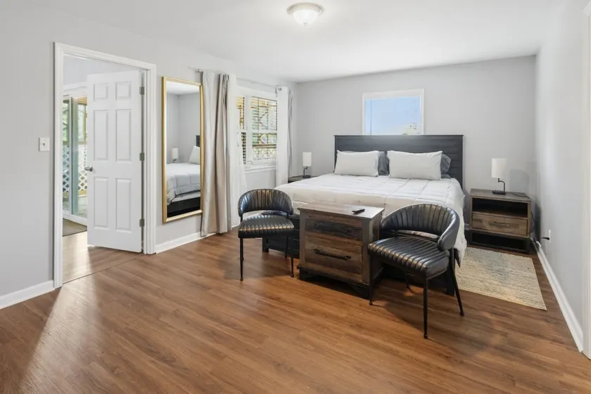 Spacious Retreat w Covered Patio & Fireplace! - Image 1