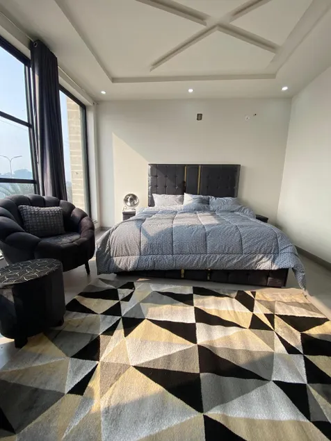 Modern 1BHK Apartment with Kitchen and Dining Area - Image 1