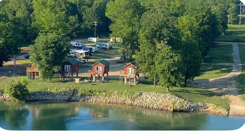 Soco #4 Family & Pet-Friendly Cabin – Sleeps 4 - Image 1