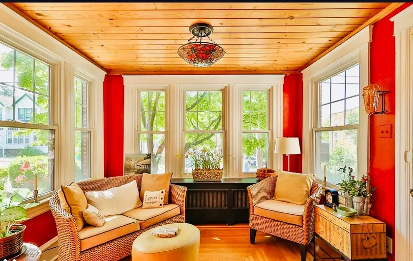 The Elegant Abode - Image 1