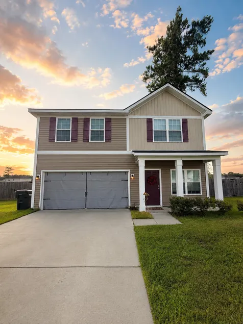 Family Home Near Fort Stewart | Pets Welcome - Image 1