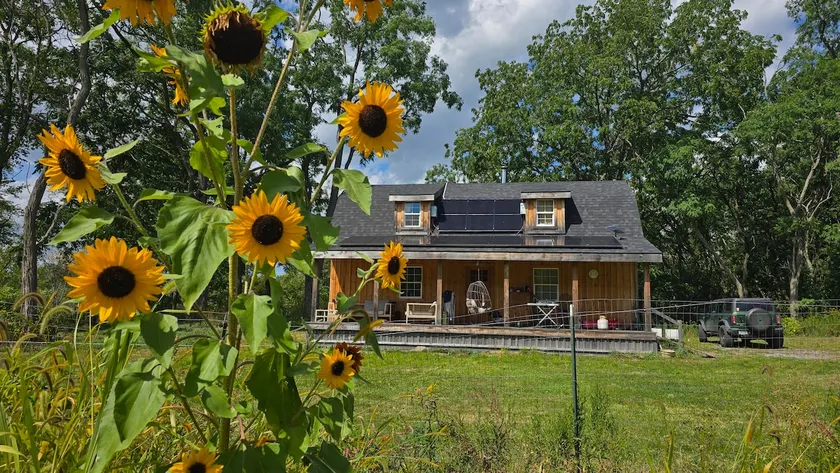 Quiet Solar Cabin on 200 Private Acres - Image 1