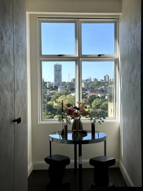 Elizabeth Bay Designer 1-Bedroom Apartment - Image 1