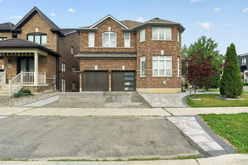 Luxury 2BR Basement near Wonderland Vaughan, Wi-Fi - Image 1
