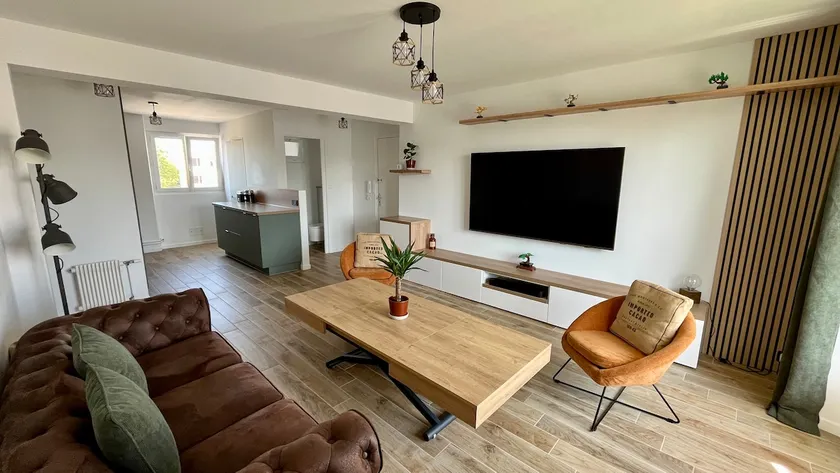 Beautifully renovated apartment in the center of Concarneau - Image 1