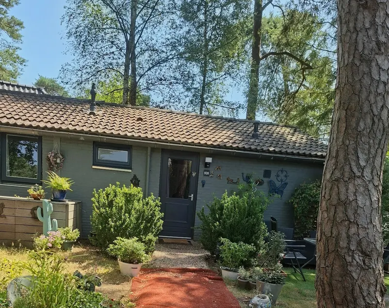 Cottage on a holiday resort - Image 1