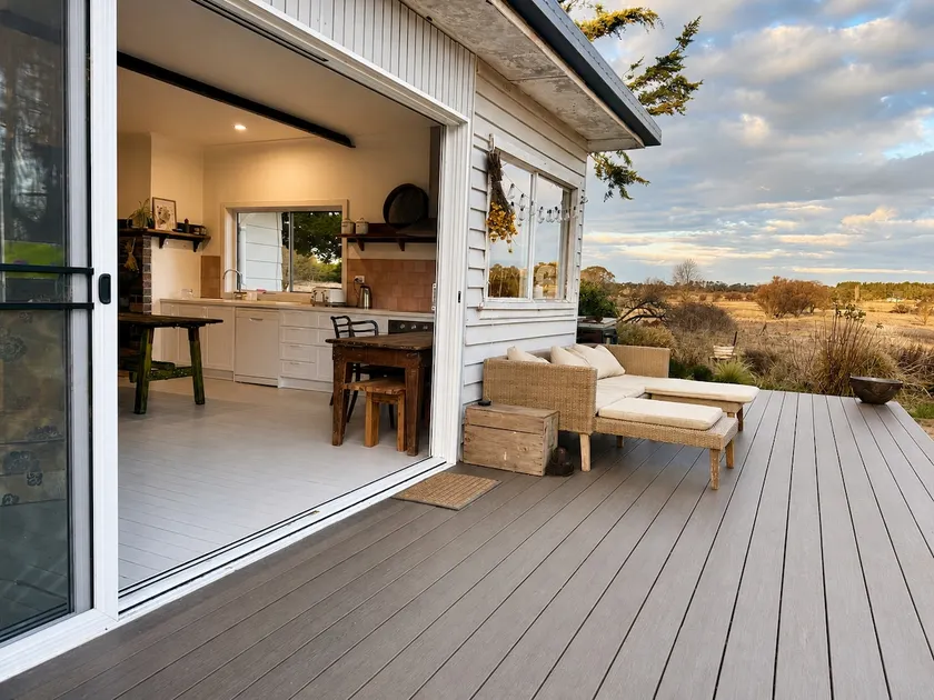 Waverley Farm Stay - Image 1