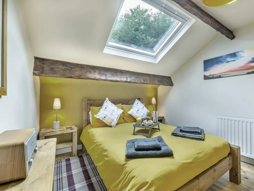 Castlebergh Cottage - Image 1