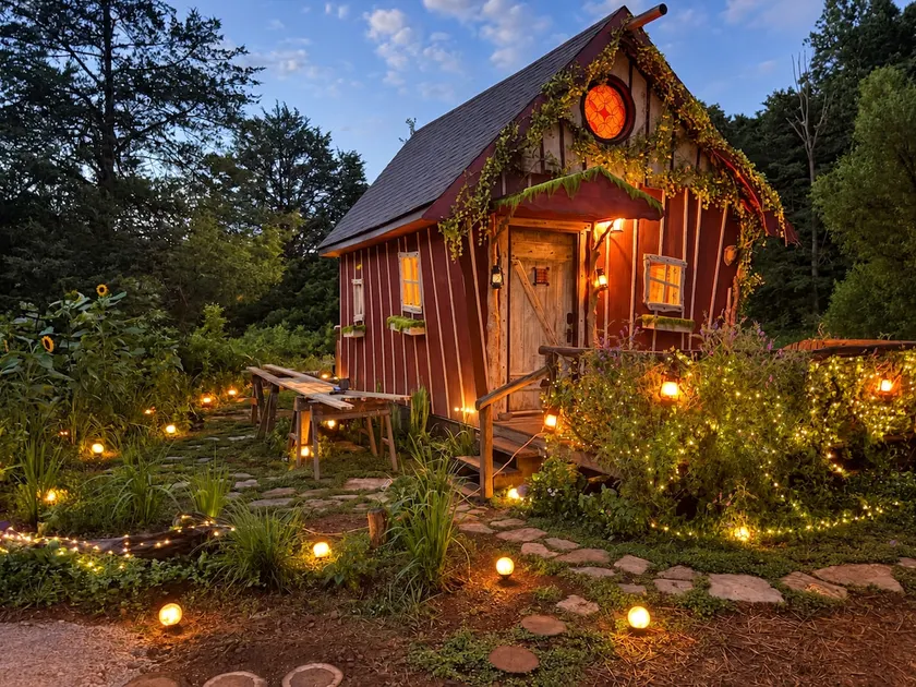 The Crooked Cabin Wood Fired Hot Tub near RRG - Image 1