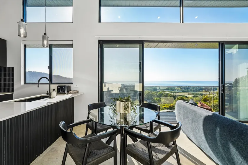 Korora Ocean View Retreat - Image 1