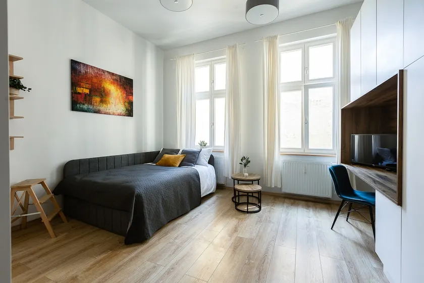 Cosy Studios Gąsiorowskich by the Wilson Park by Noclegi Renters - Image 1