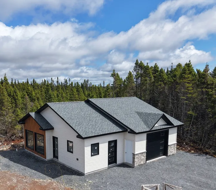 The Backwoods Lodge - Image 1