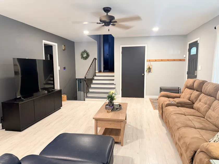Affordable & Spacious 4BR/2BA Front Unit - Image 1