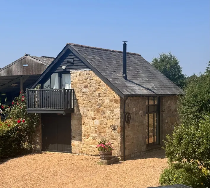 Battenhurst Barn - Image 1