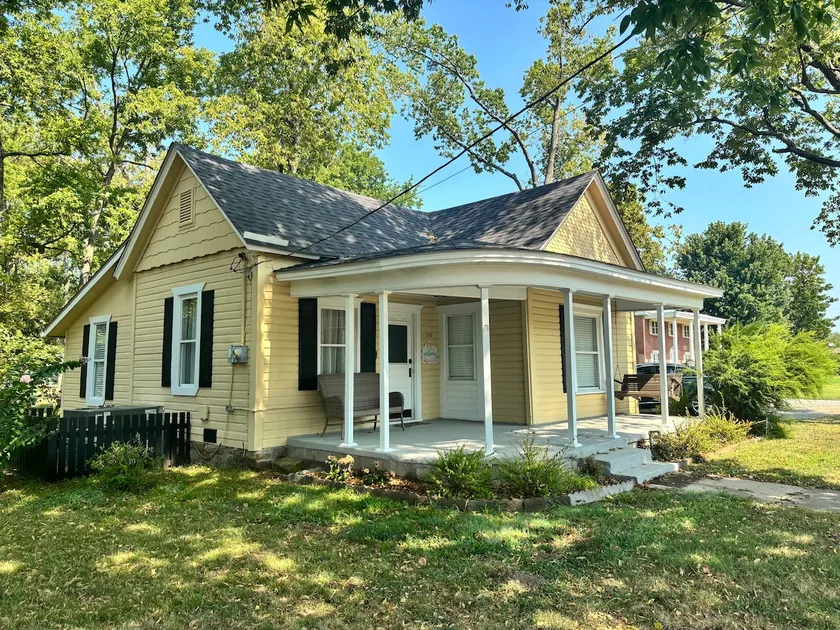 The Daisy Cottage - Image 1