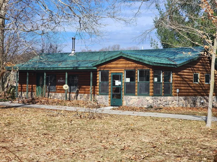 JEV BunkHouse - Image 1