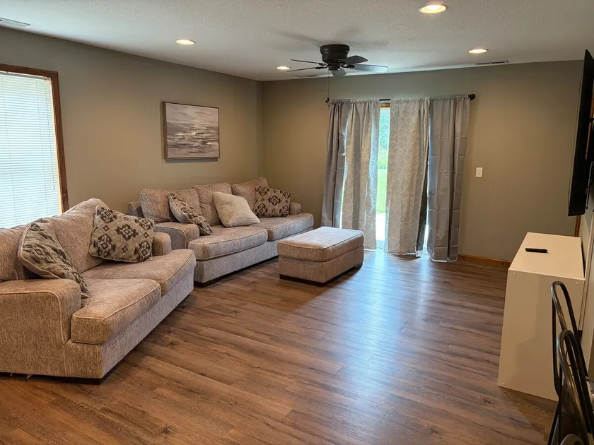 The Fox Den • 2BR/2BA • Mins to Trine & Fox Lake - Image 1