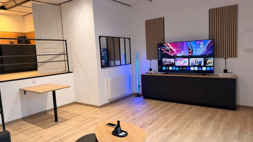 Comfortable studio in the heart of Montbrison - Image 1