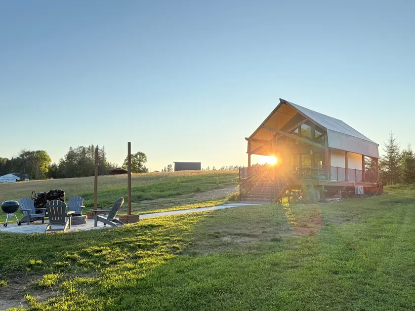Cedarbound at Riverbend | River Cabin + Sauna - Image 1