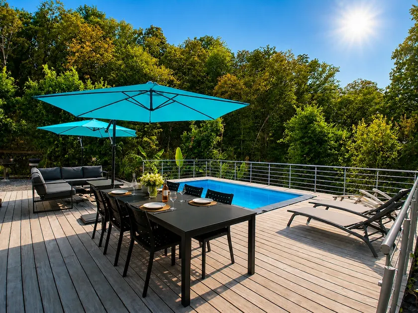 L'Éden Secret – private heated pool & hot tub - Image 1