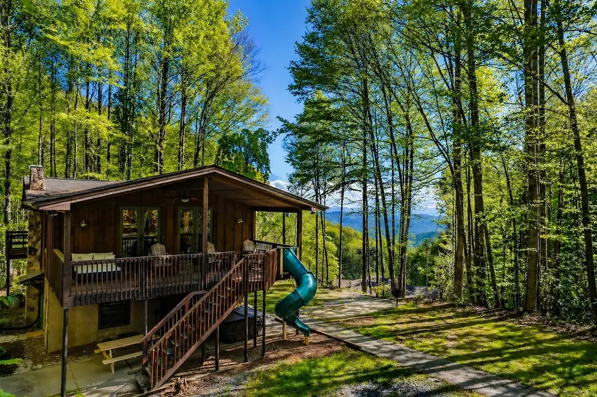 Une cabine vraiment unique et isolée dans les Smokies! - Image 1