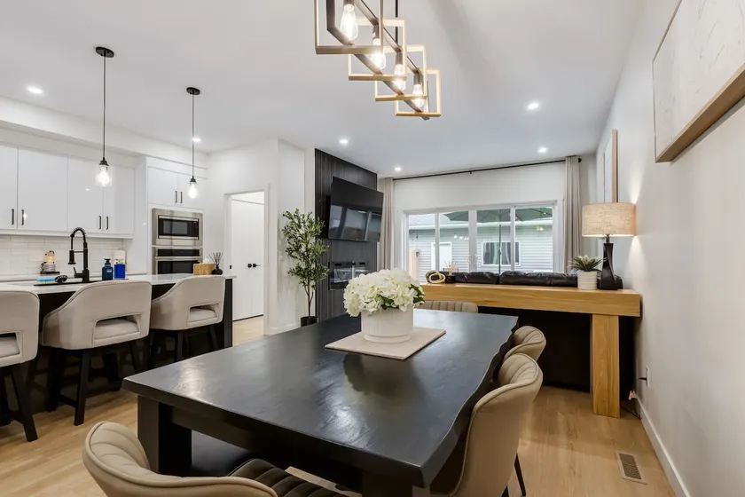 Spacious 3BR, King Bed, Near DT - Image 1