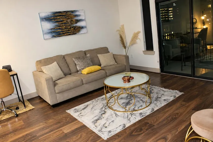 City Lights Luxury Suite - Image 1