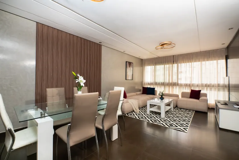 Spacious duplex apartment in Rabat Agdal - Image 1
